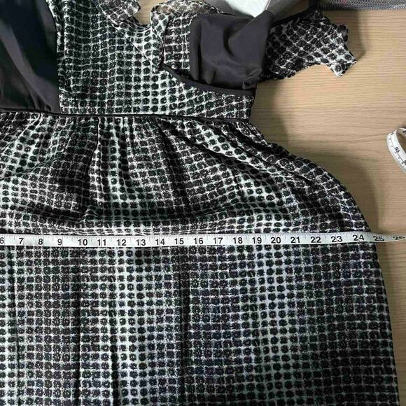 NWT BCBGeneration Black & White  Sun Dress size 6 - Picture 13 of 15